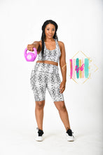 Load image into Gallery viewer, Stronger Active Set - 2pcs Biker Shorts