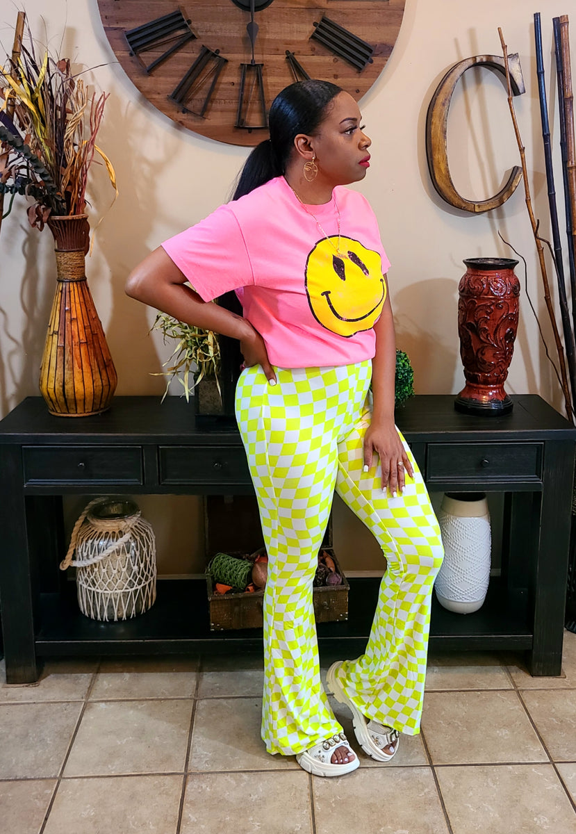 CheckMate Checkered Flare Pants – ThePinkBoutique