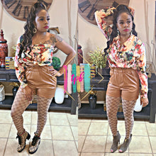 Load image into Gallery viewer, Pecan Dreamz Faux Leather Shorts